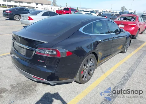 2016 Tesla Model S 90D/P100D/P85D/P90D z USA, uszkodzony, nr VIN 5YJSA1E46GF133235